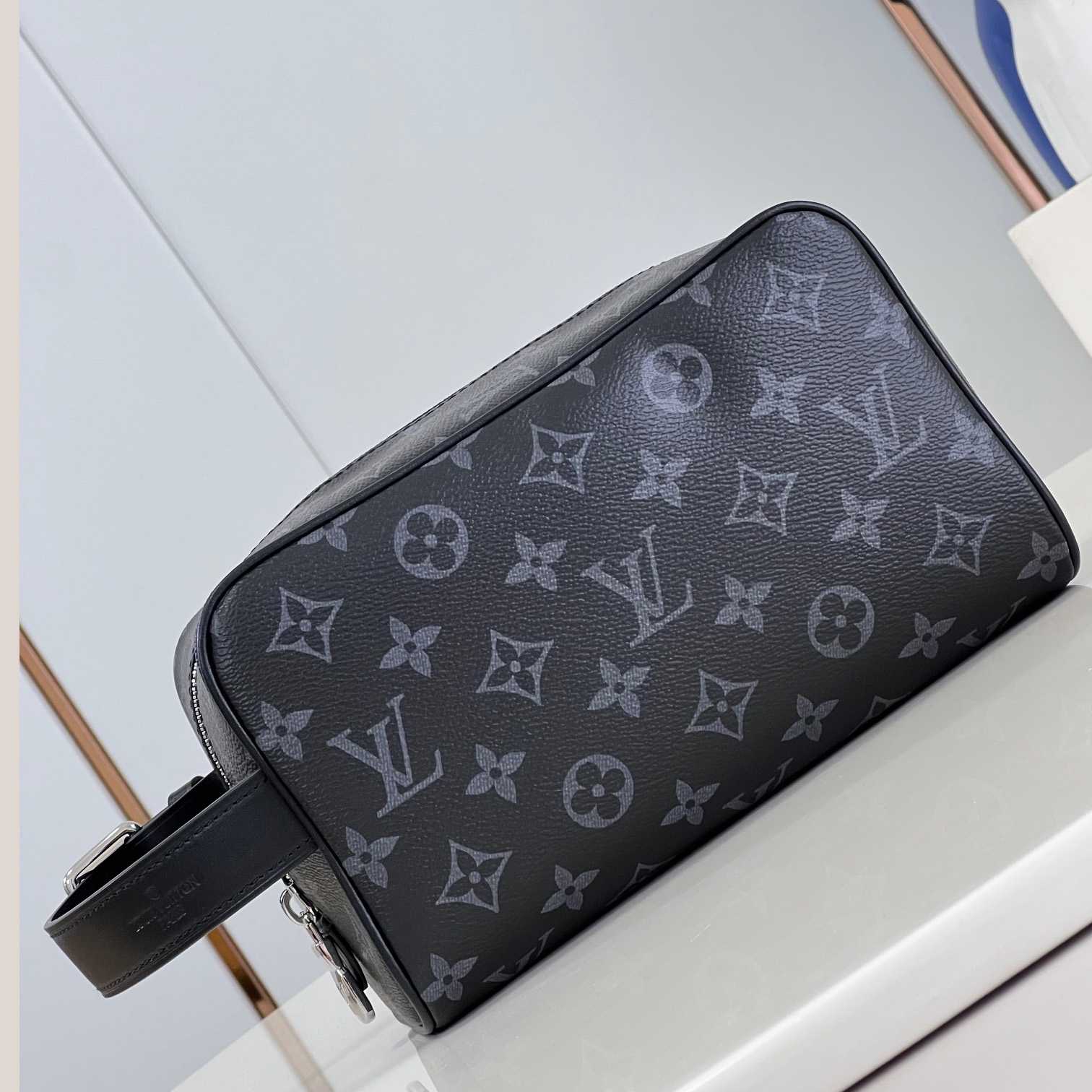 Louis Vuitton Locker Dopp Kit   M83113 - EUR FASHION