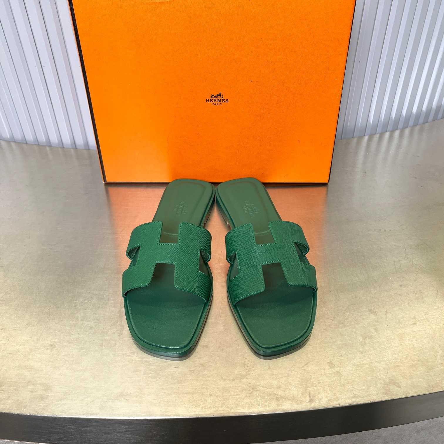 Hermes Izmir Sandal - EUR FASHION