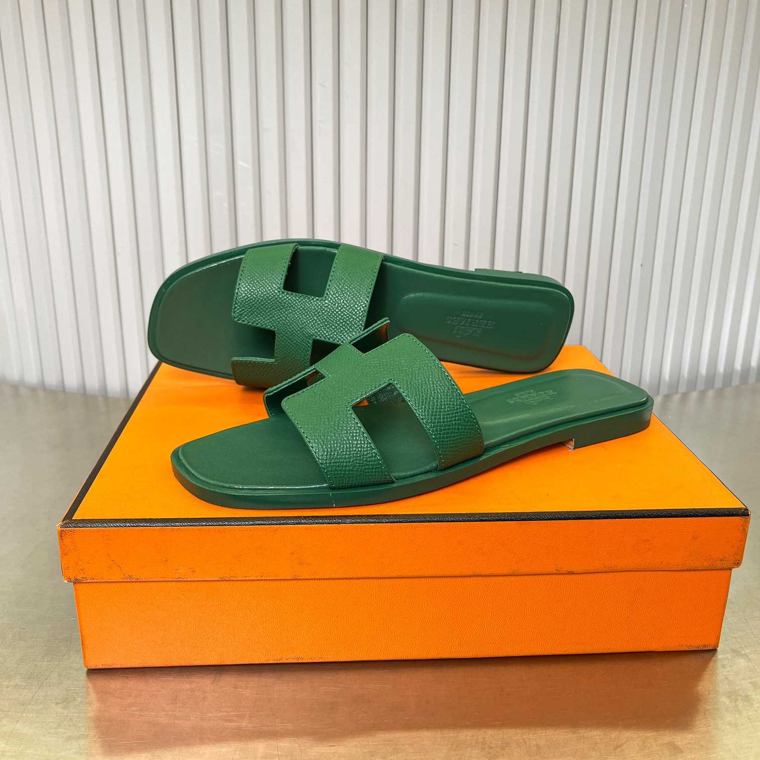 Hermes Izmir Sandal - EUR FASHION