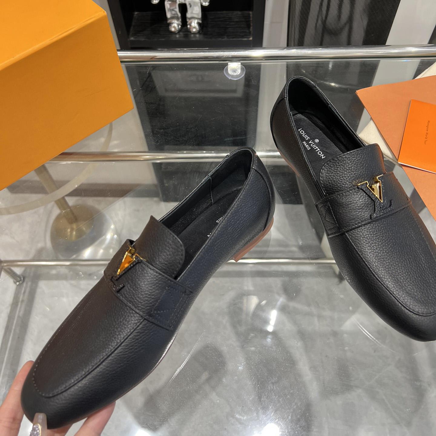 Louis Vuitton LV Capri Loafer - EUR FASHION