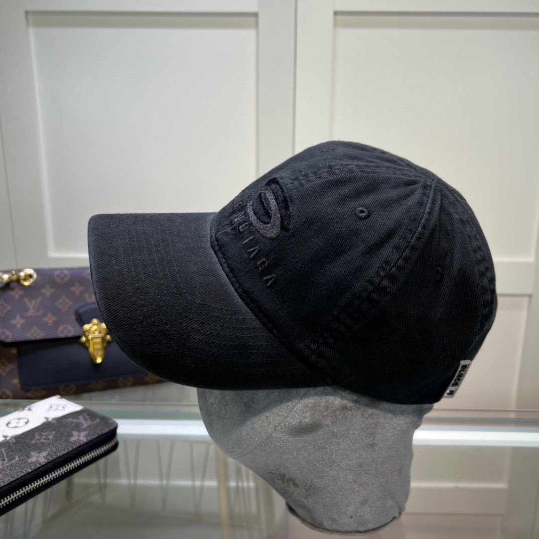 Balenciaga Unity Sports Icon Embossed Cap - EUR FASHION