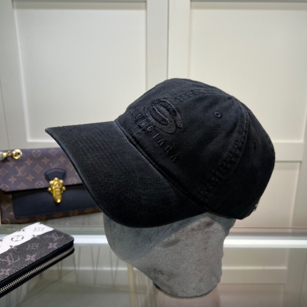 Balenciaga Unity Sports Icon Embossed Cap - EUR FASHION