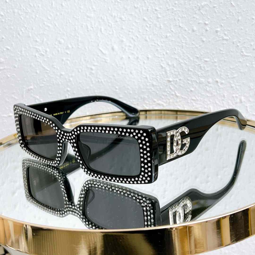 Dolce & Gabbana Crystal Sunglasses - EUR FASHION