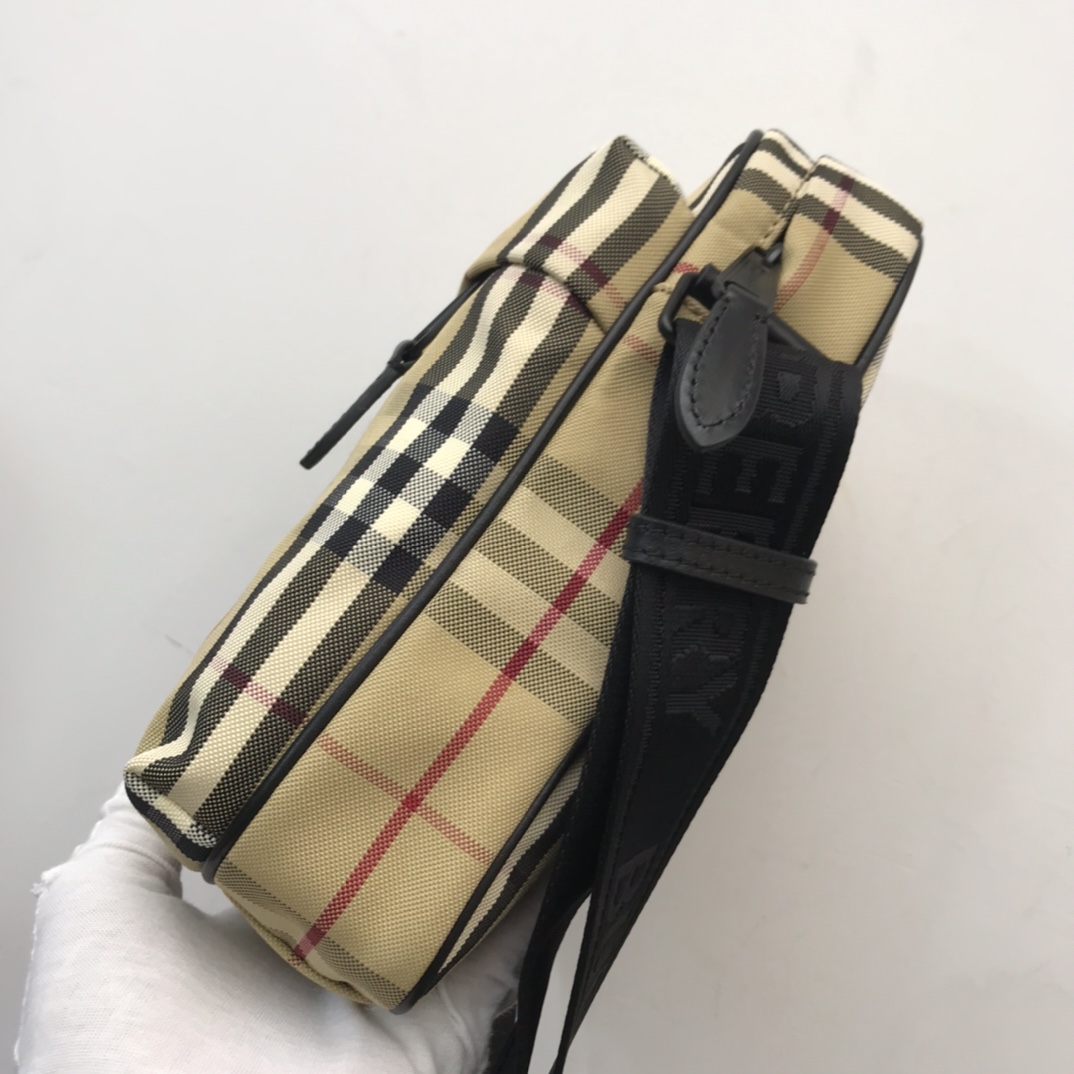 Burberry Freddie Bag - EUR FASHION