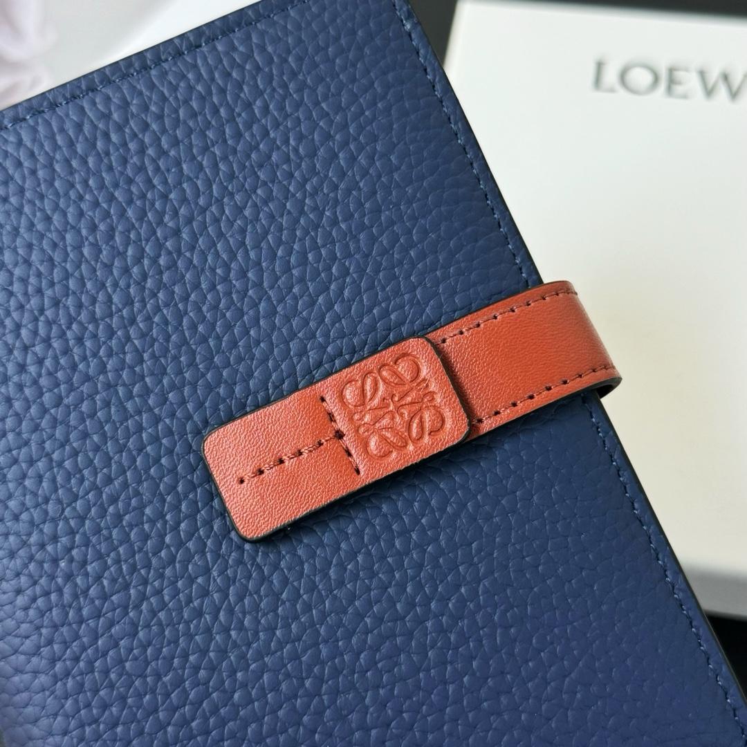 Loewe Medium Vertical Grained-Leather Wallet(14×11cm) - EUR FASHION