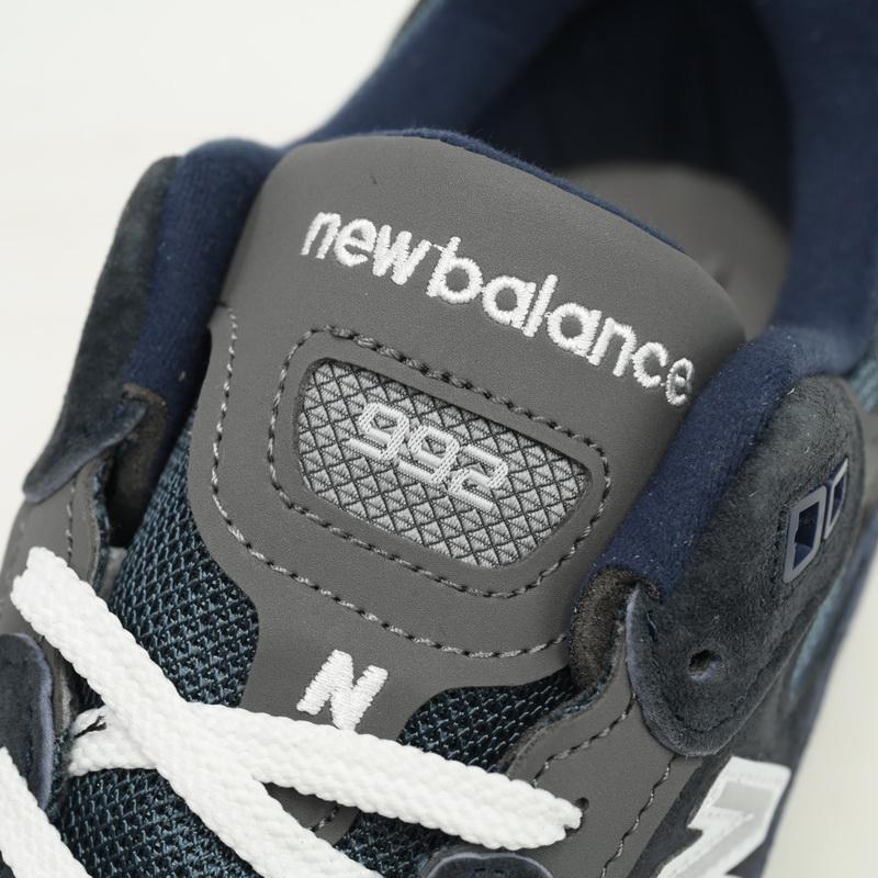 New Balance 992 Navy Blue Sneakers      M992GG  - EUR FASHION