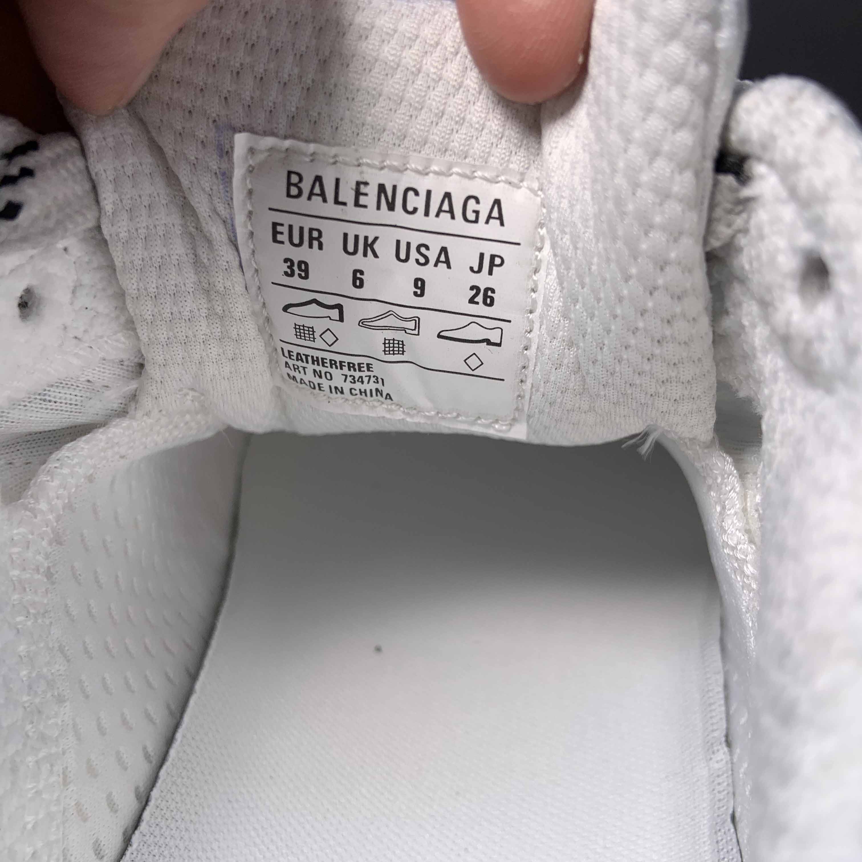 Balenciaga 3XL Sneaker In White/Yellow And Blue - EUR FASHION