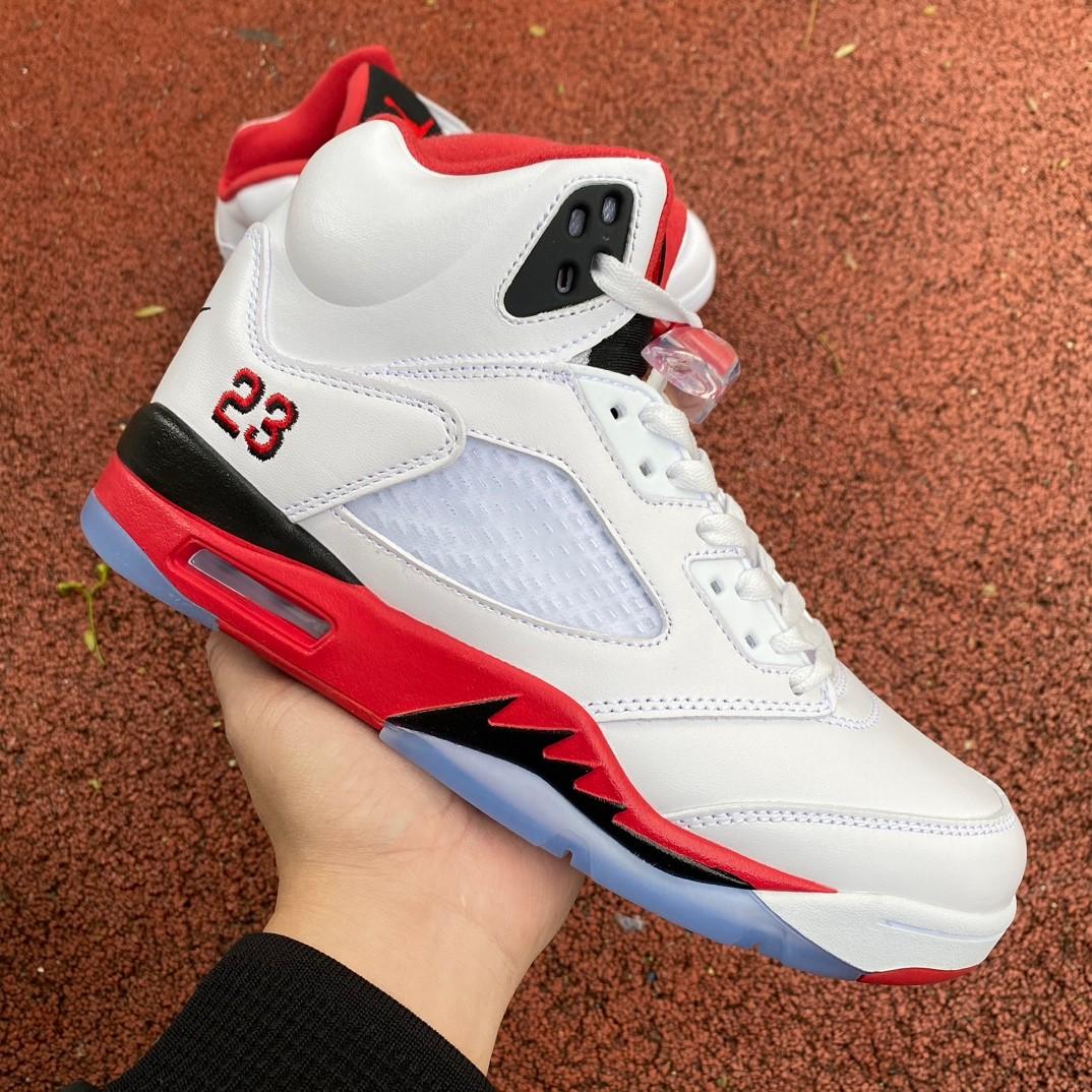 Air Jordan 5 Fire Red Sneakers     136027/440888-120 - EUR FASHION