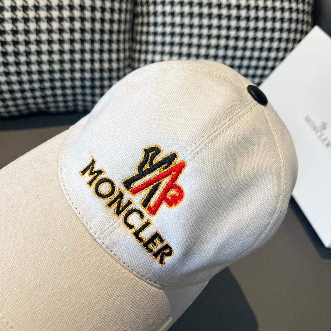 Moncler Cap - EUR FASHION