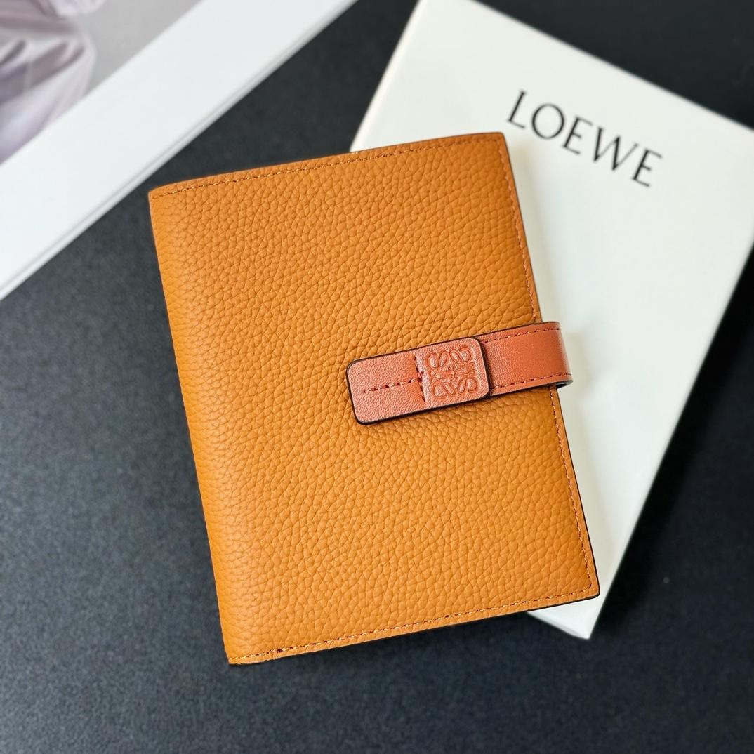 Loewe Medium Vertical Grained-Leather Wallet(14×11cm) - EUR FASHION