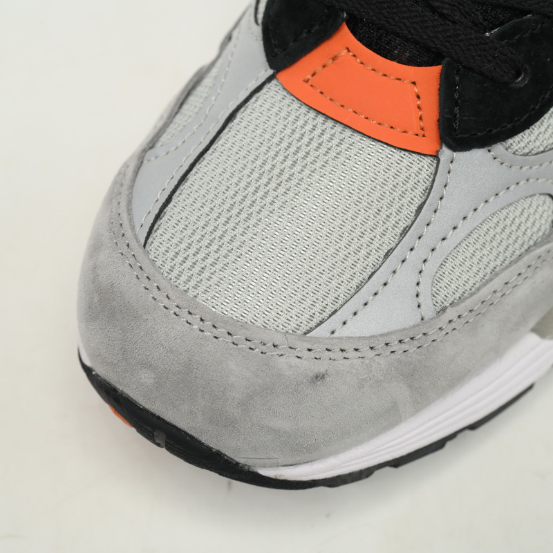 New Balance 992 Gray Orange Sneakers      M992GBO   - EUR FASHION