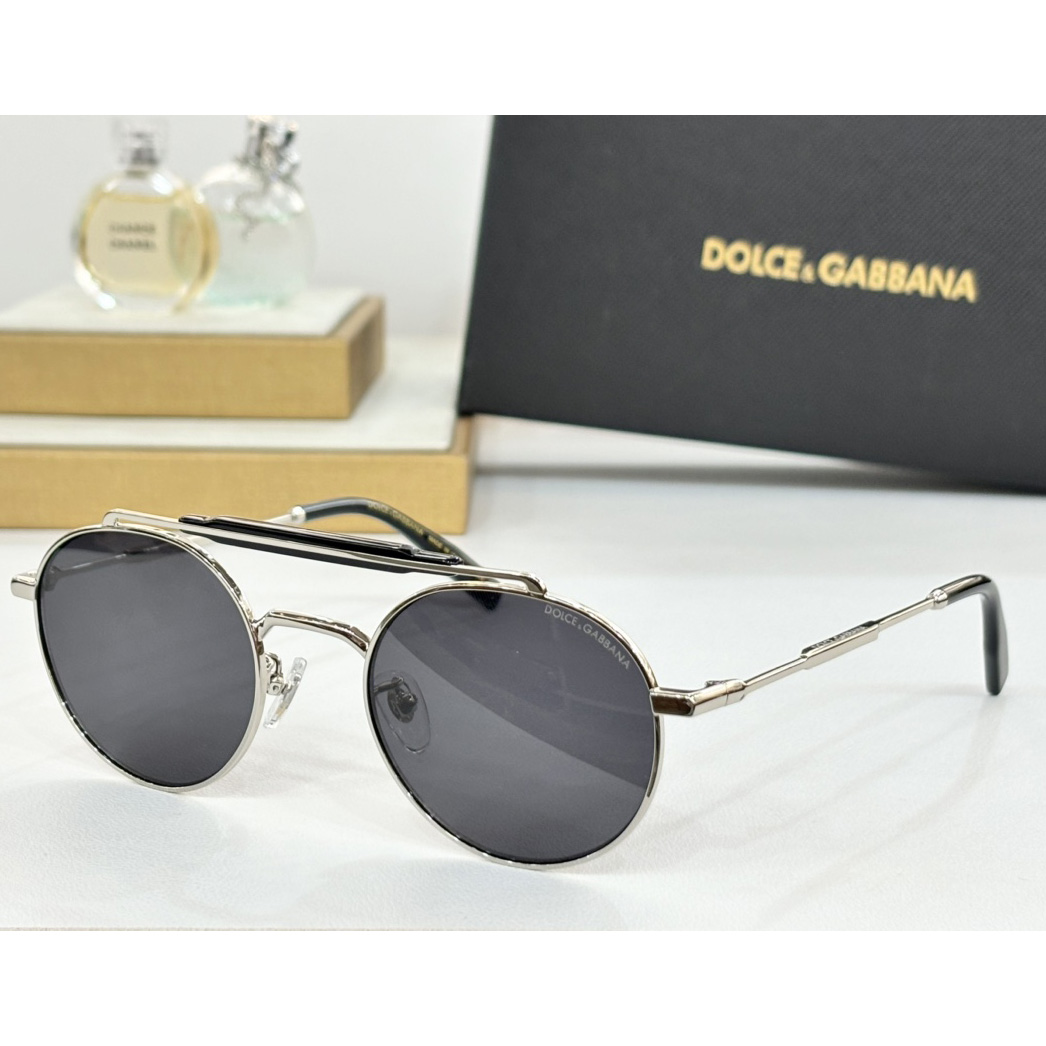 Dolce & Gabbana Diagonal Cut Sunglasses      DG2295 - EUR FASHION