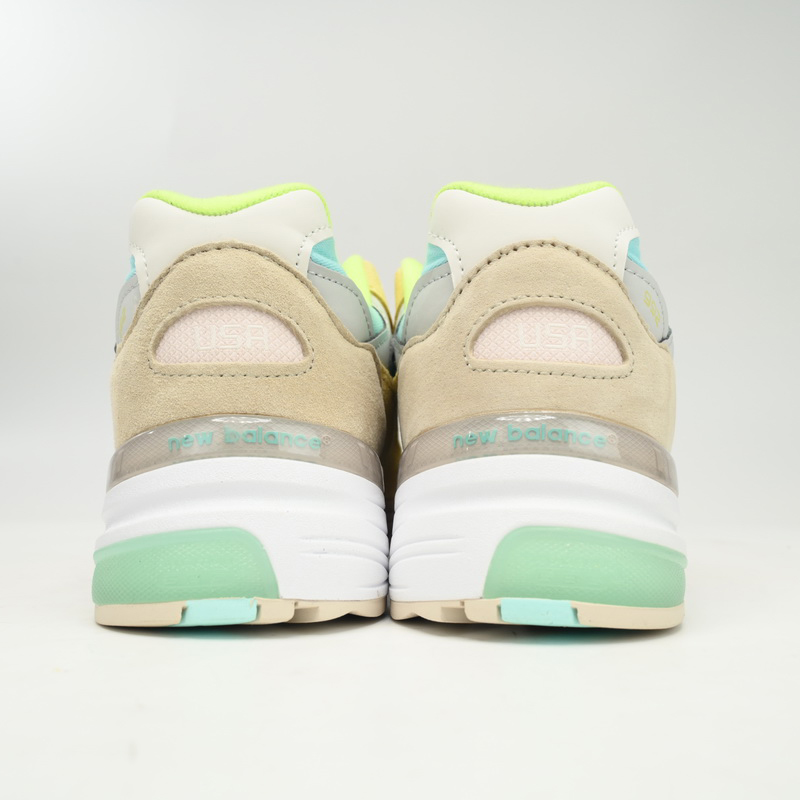 New Balance 992 Yellow Green Powder Sneakers      M992AB - EUR FASHION