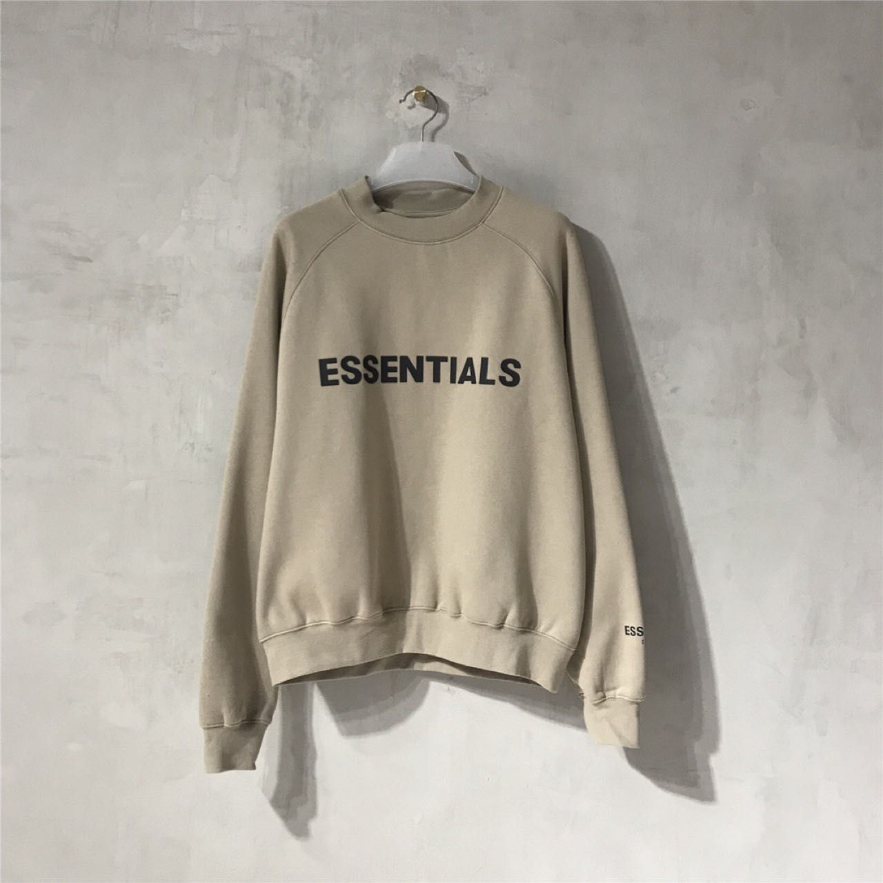 Fear Of God Essentials Crewneck Applique Logo - EUR FASHION