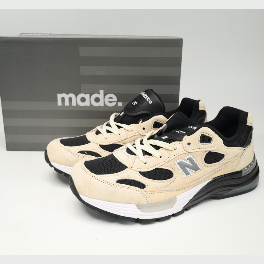 New Balance 992 Beige Black Sneakers      M992NB  - EUR FASHION