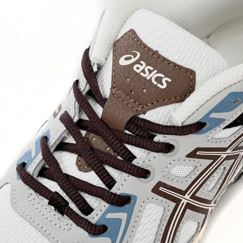 Asics Gel-venture Coffee Sneakers      1011B550-100 - EUR FASHION