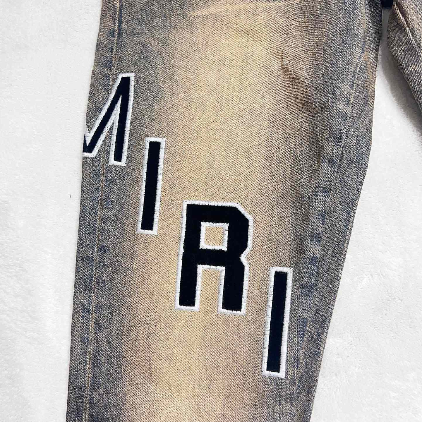 Amiri Hockey Logo Straight-Leg Jeans   AMK1028 - EUR FASHION