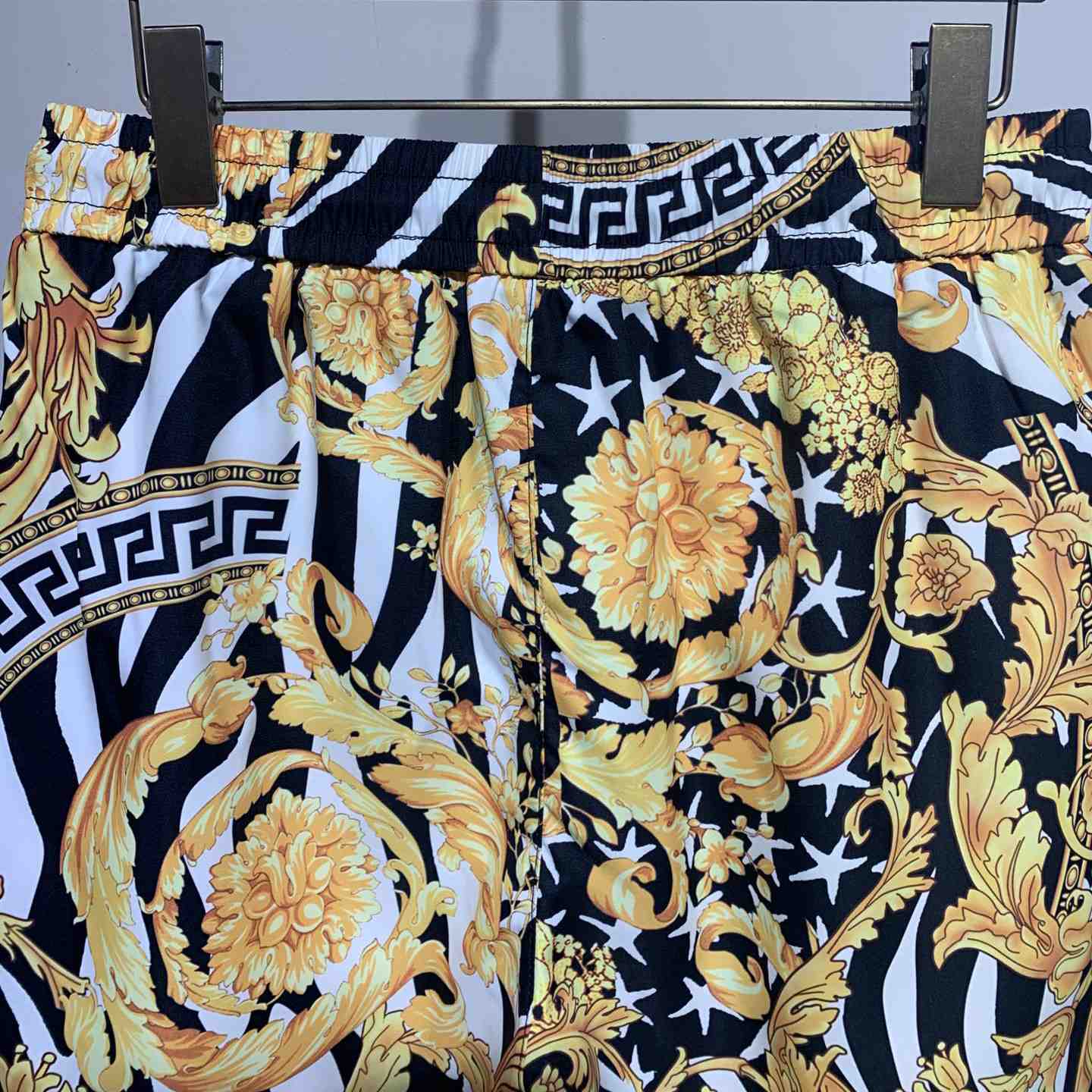 Versace Barocco Print Silk Shorts - EUR FASHION