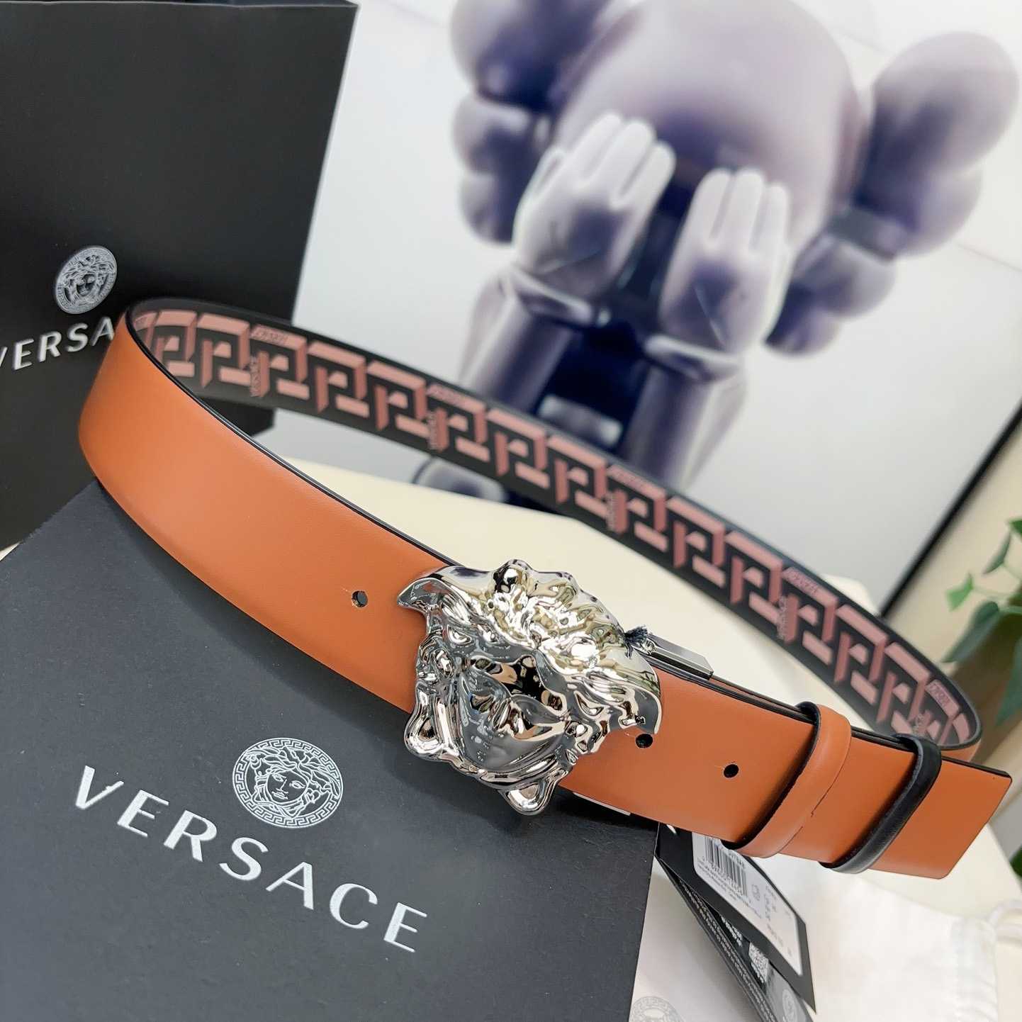 Versace Reversible Leather Belt    40mm - EUR FASHION