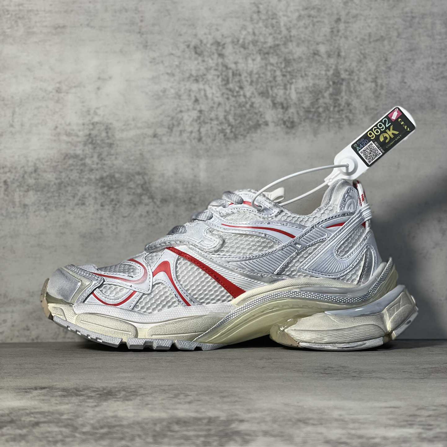 Balenciaga Runner Sneaker  - EUR FASHION