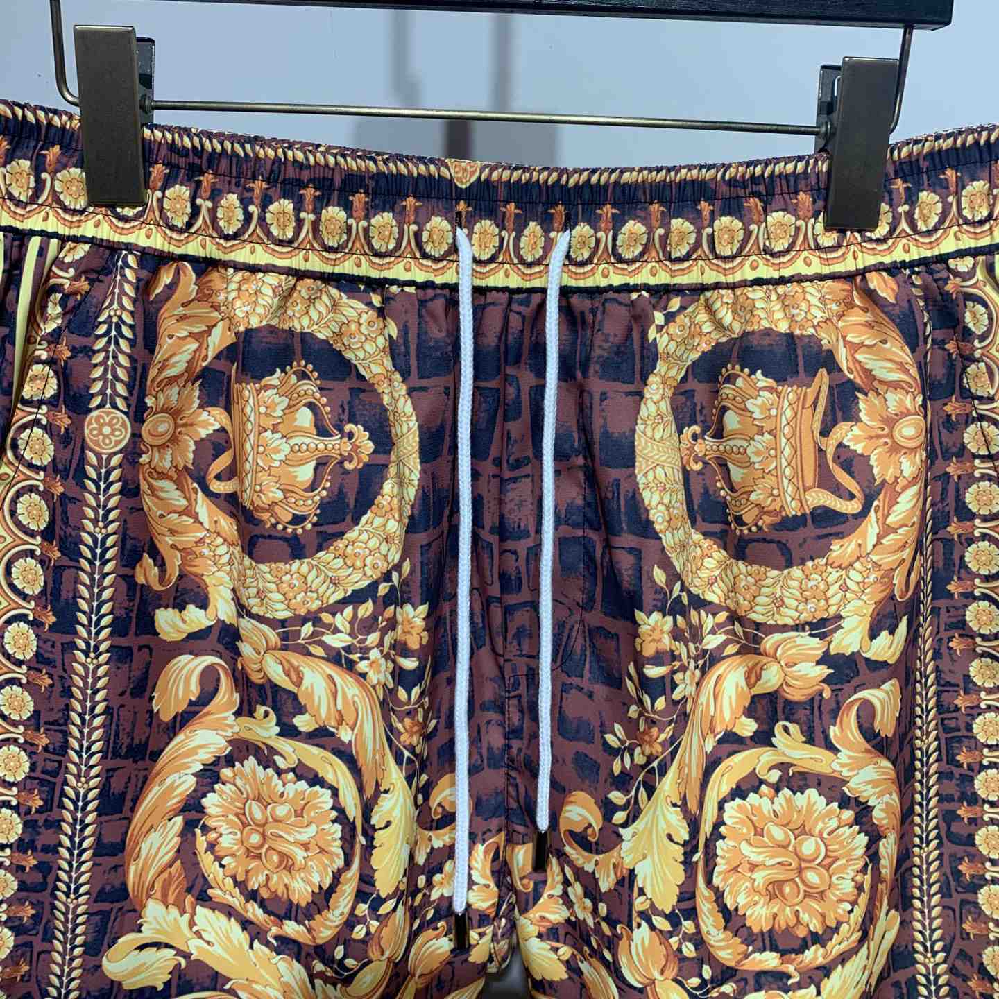 Versace Barocco Print Silk Shorts - EUR FASHION