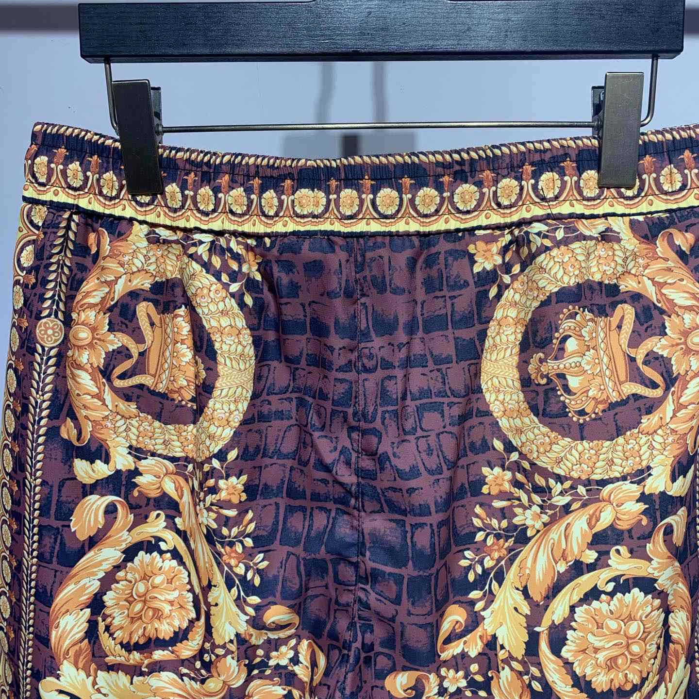 Versace Barocco Print Silk Shorts - EUR FASHION