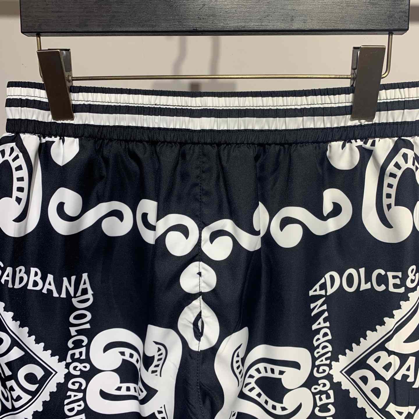 Dolce & Gabbana Marina Print Silk Shorts - EUR FASHION