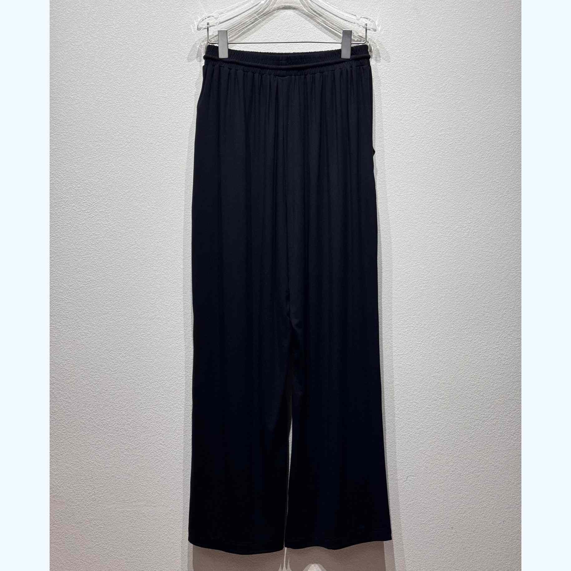 Balenciaga Pants In Black - EUR FASHION