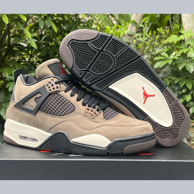 Travis Scott x Air Jordan 4 Retro Brown TS Sneakers    AJ4-766302 - EUR FASHION