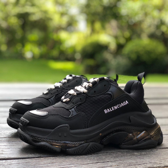 Balenciaga Triple S Sneaker  - EUR FASHION