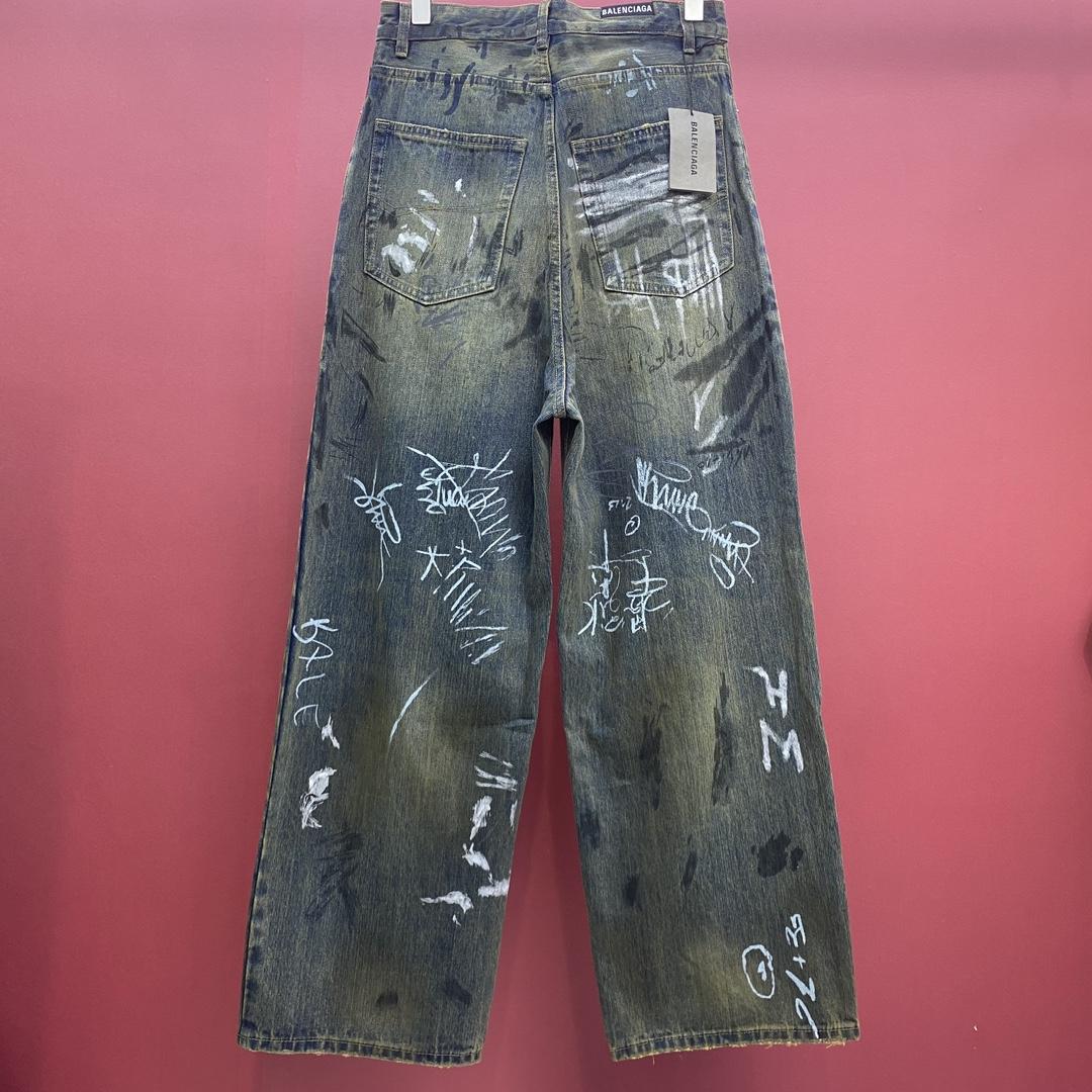 Balenciaga  Graffiti Baggy Jeans - EUR FASHION