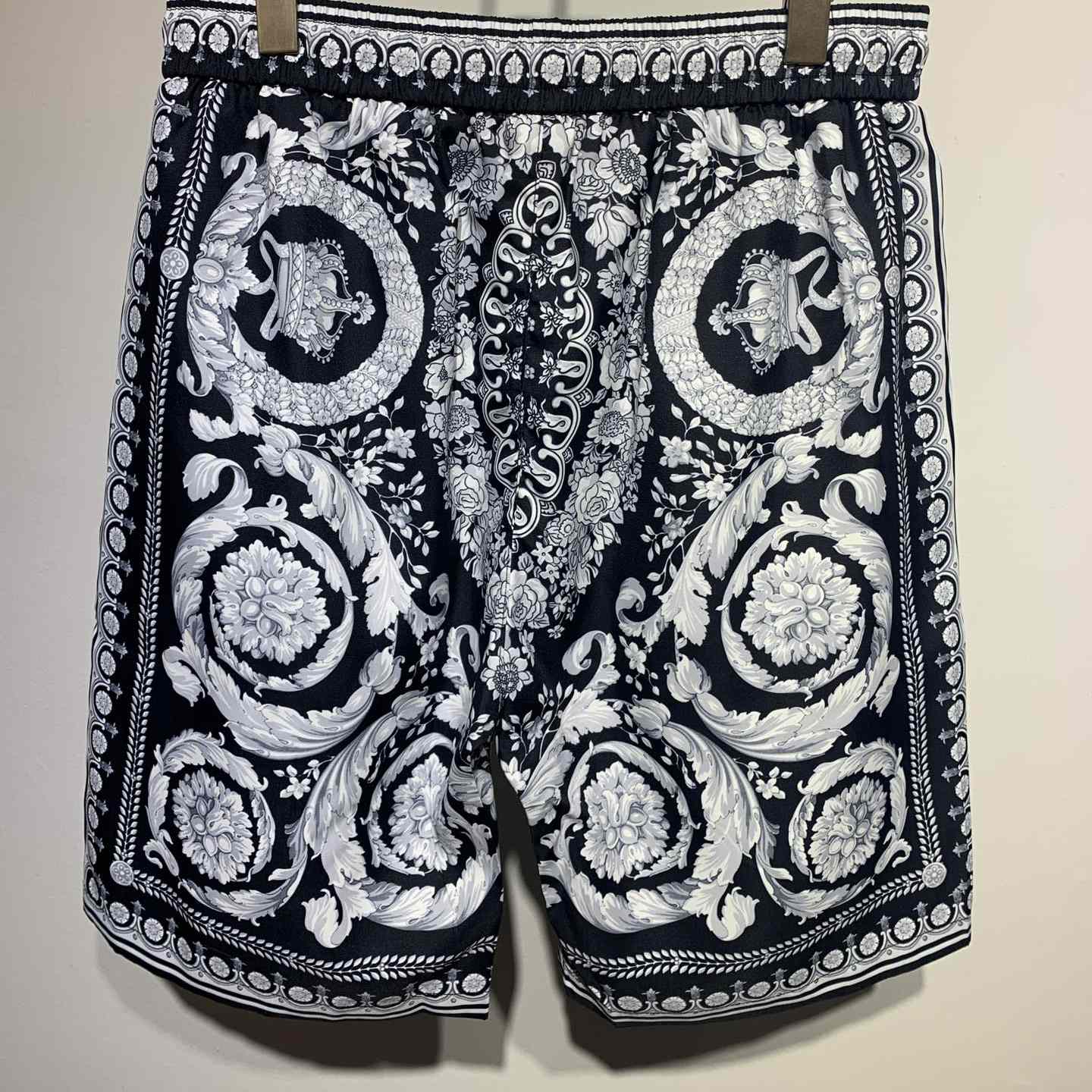 Versace Barocco Print Silk Shorts - EUR FASHION