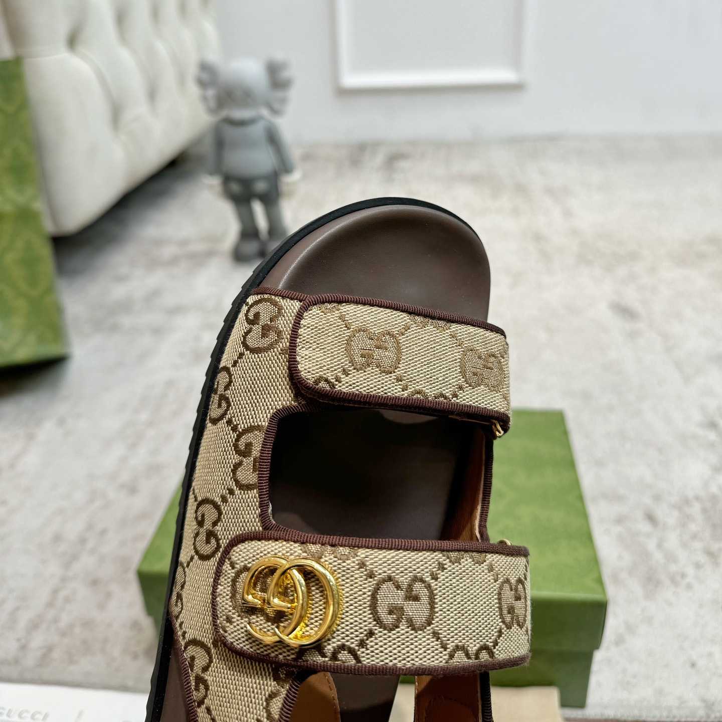 Gucci GG Supreme Canvas Sandals - EUR FASHION