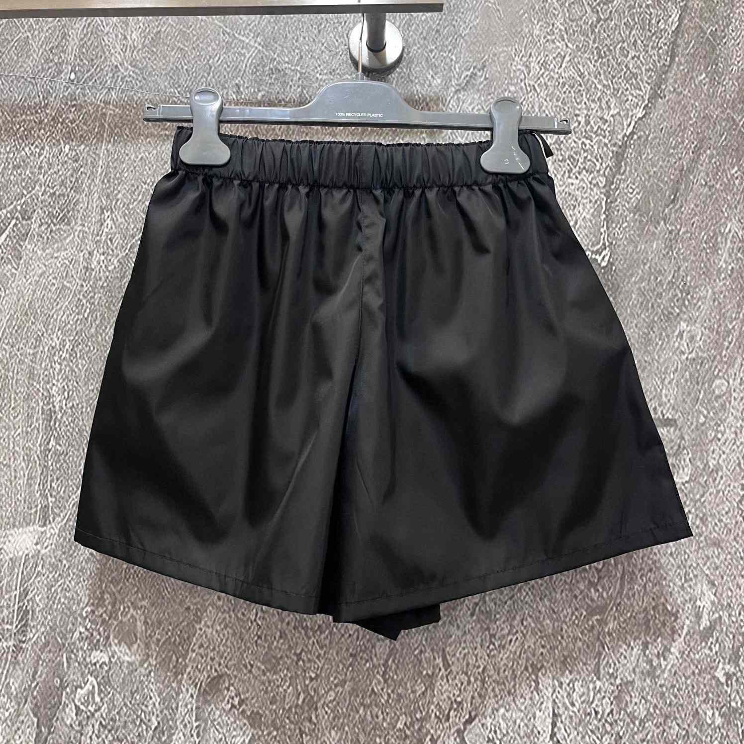 Prada Black Re-nylon Shorts - EUR FASHION