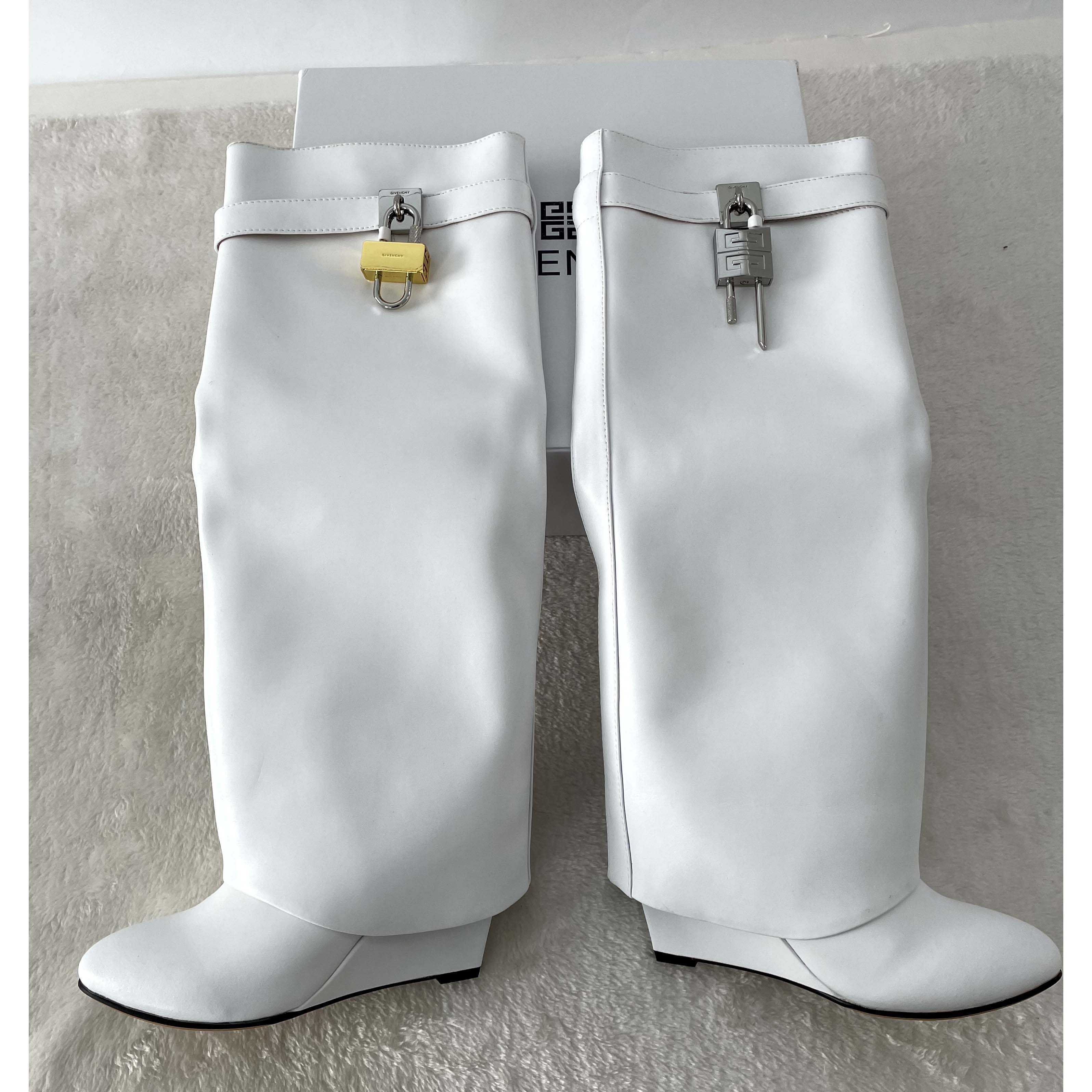 Givenchy Shark Lock Pant Boots In Leather In White (50% Off Sale) xz657 - EUR FASHION