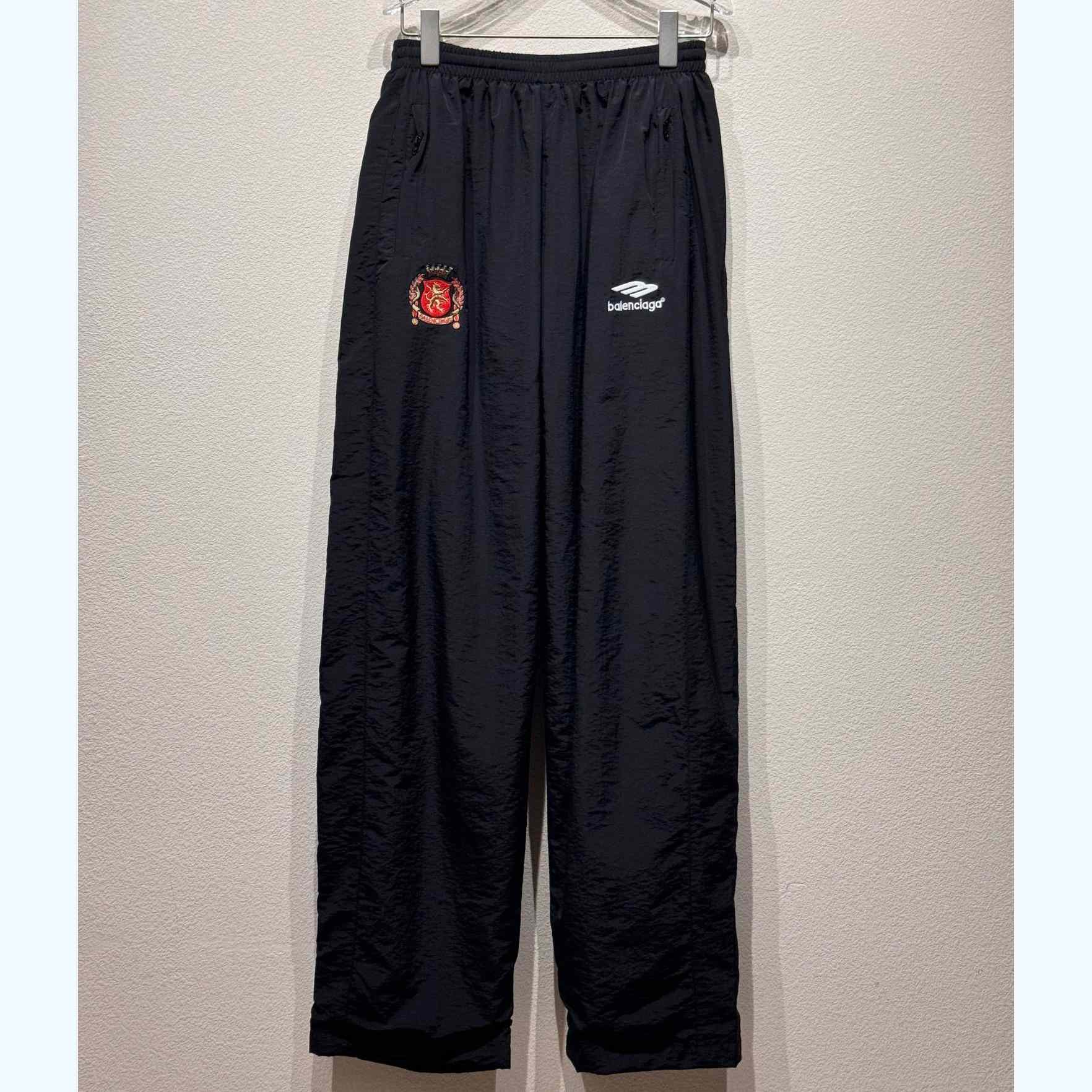 Balenciaga Soccer Tracksuit Pants In Black  - EUR FASHION