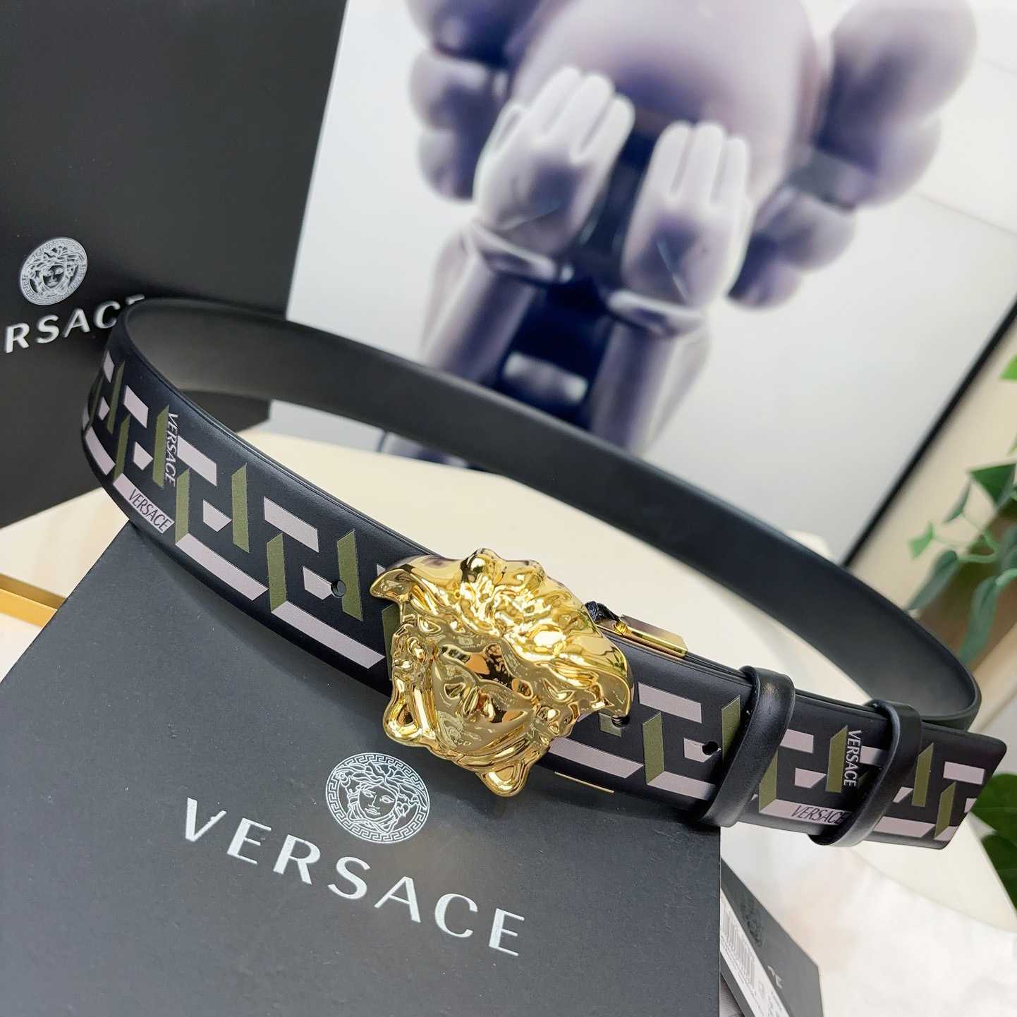 Versace Reversible Leather Belt    40mm - EUR FASHION