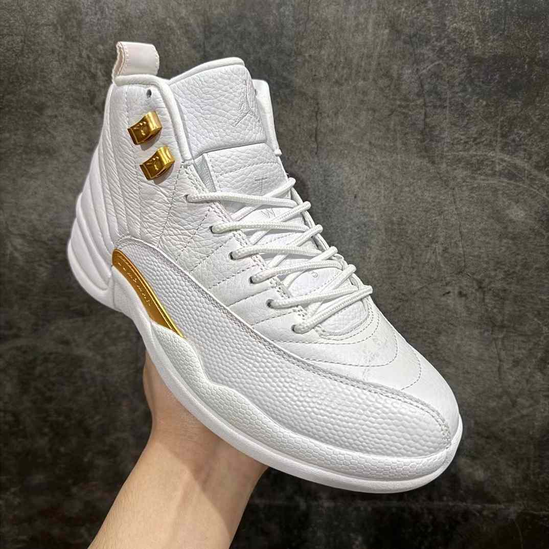 Air  12 Retro 