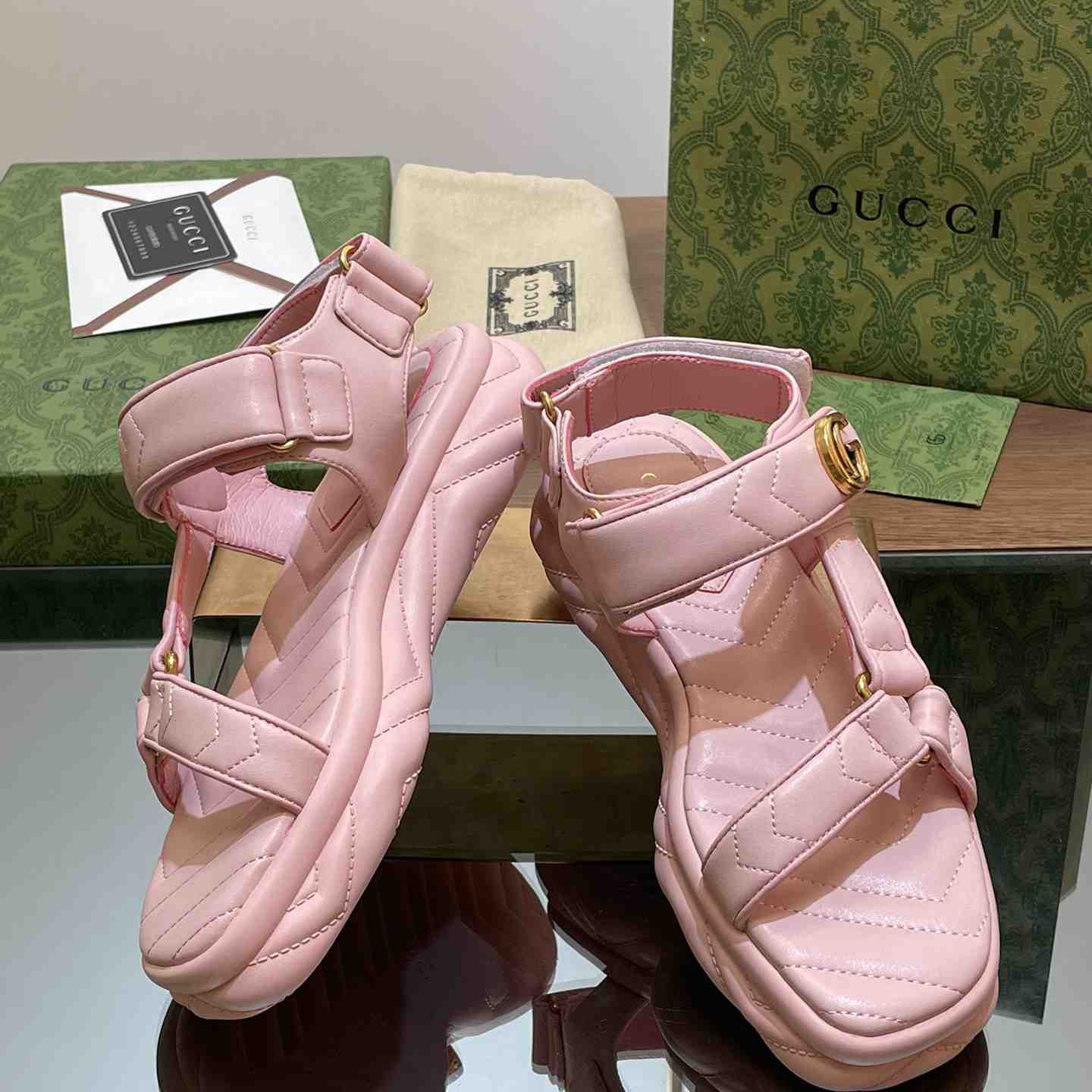 Gucci Women's Double G Sandal - EUR FASHION