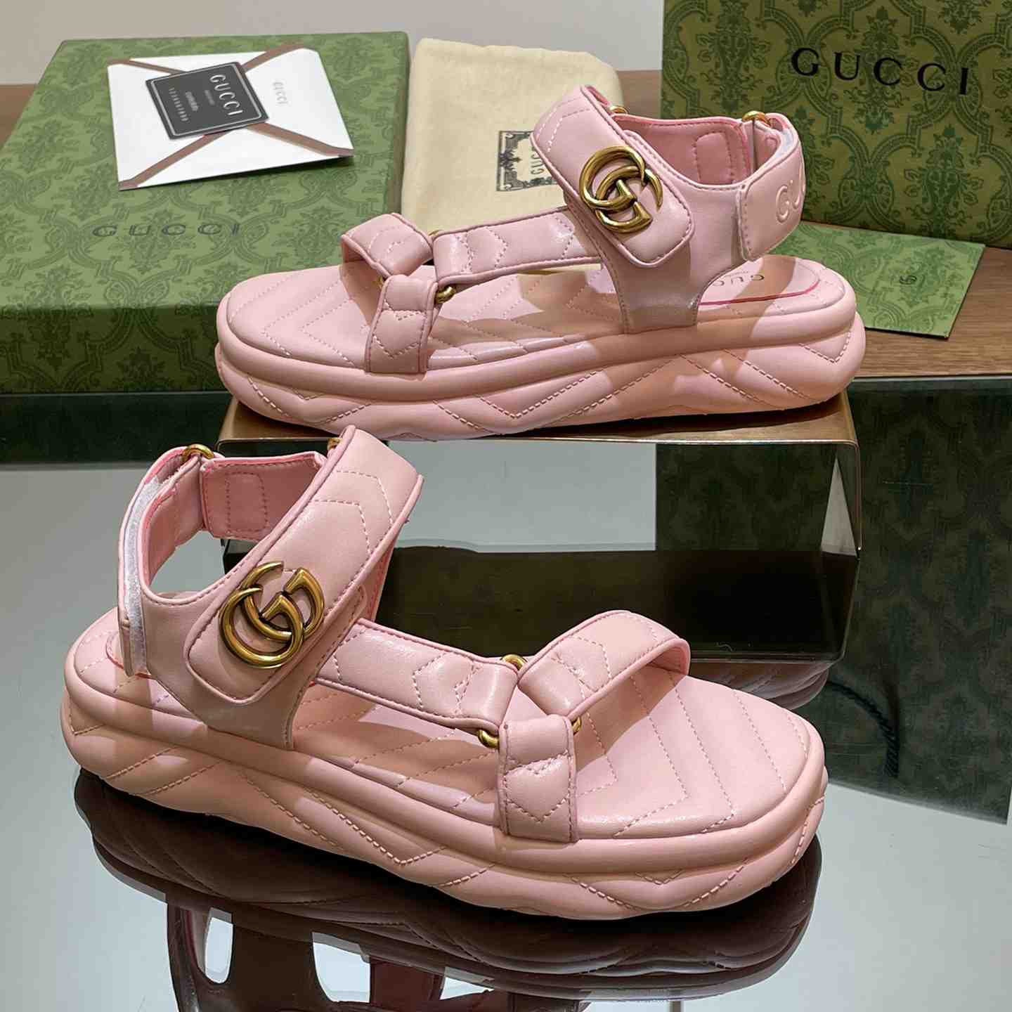 Gucci Women's Double G Sandal - EUR FASHION