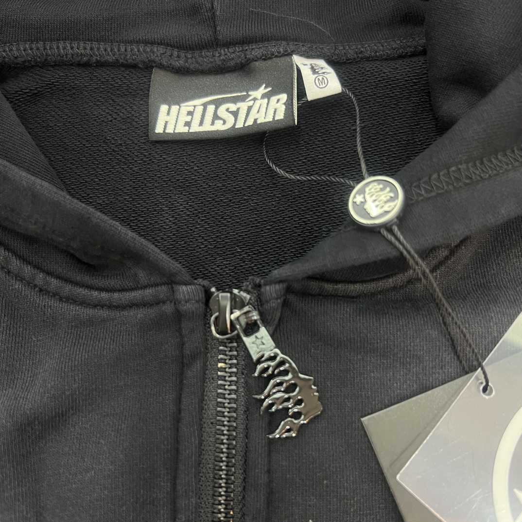 Hellstar Sports Zip-Up Hoodie - EUR FASHION