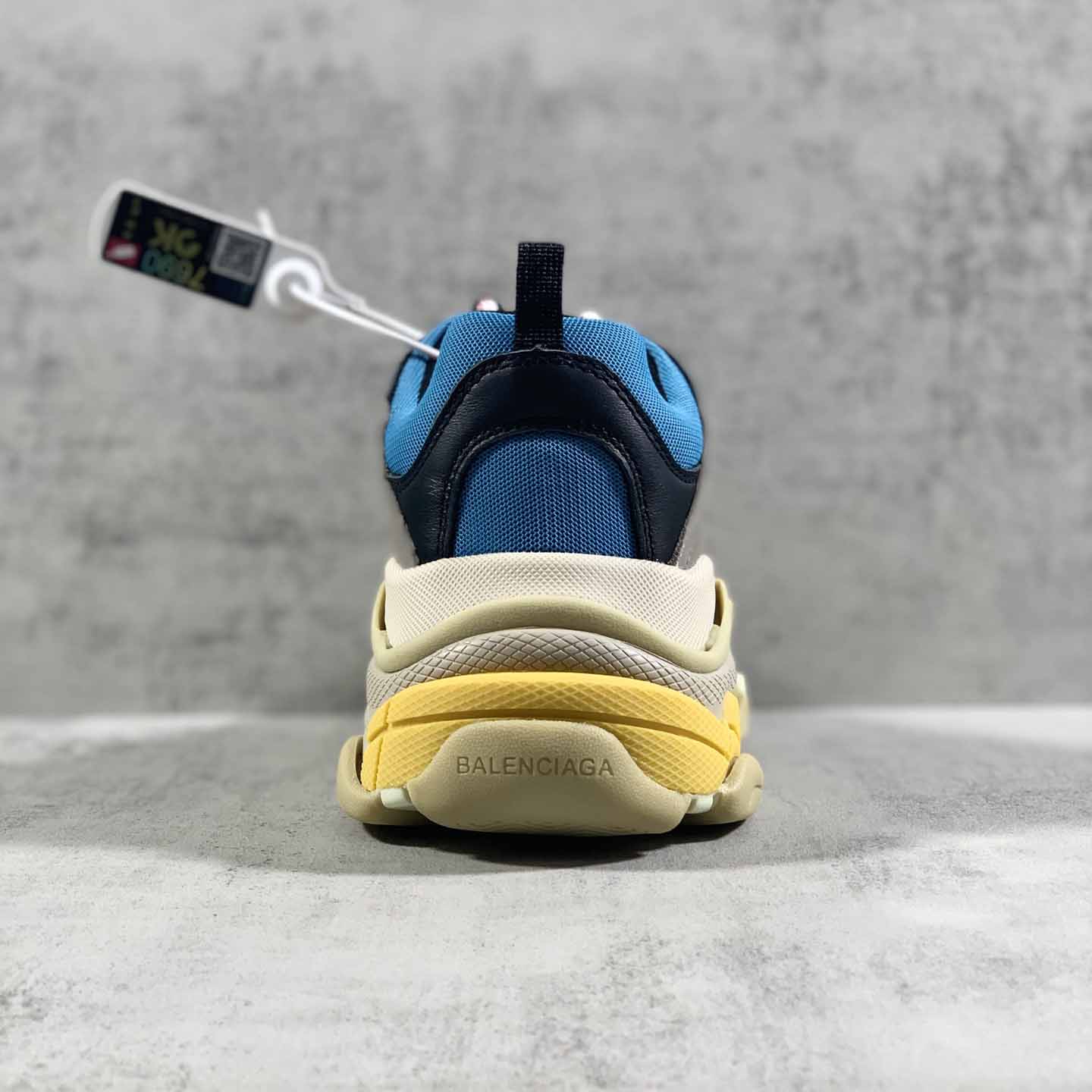 Balenciaga Triple S Sneaker  - EUR FASHION