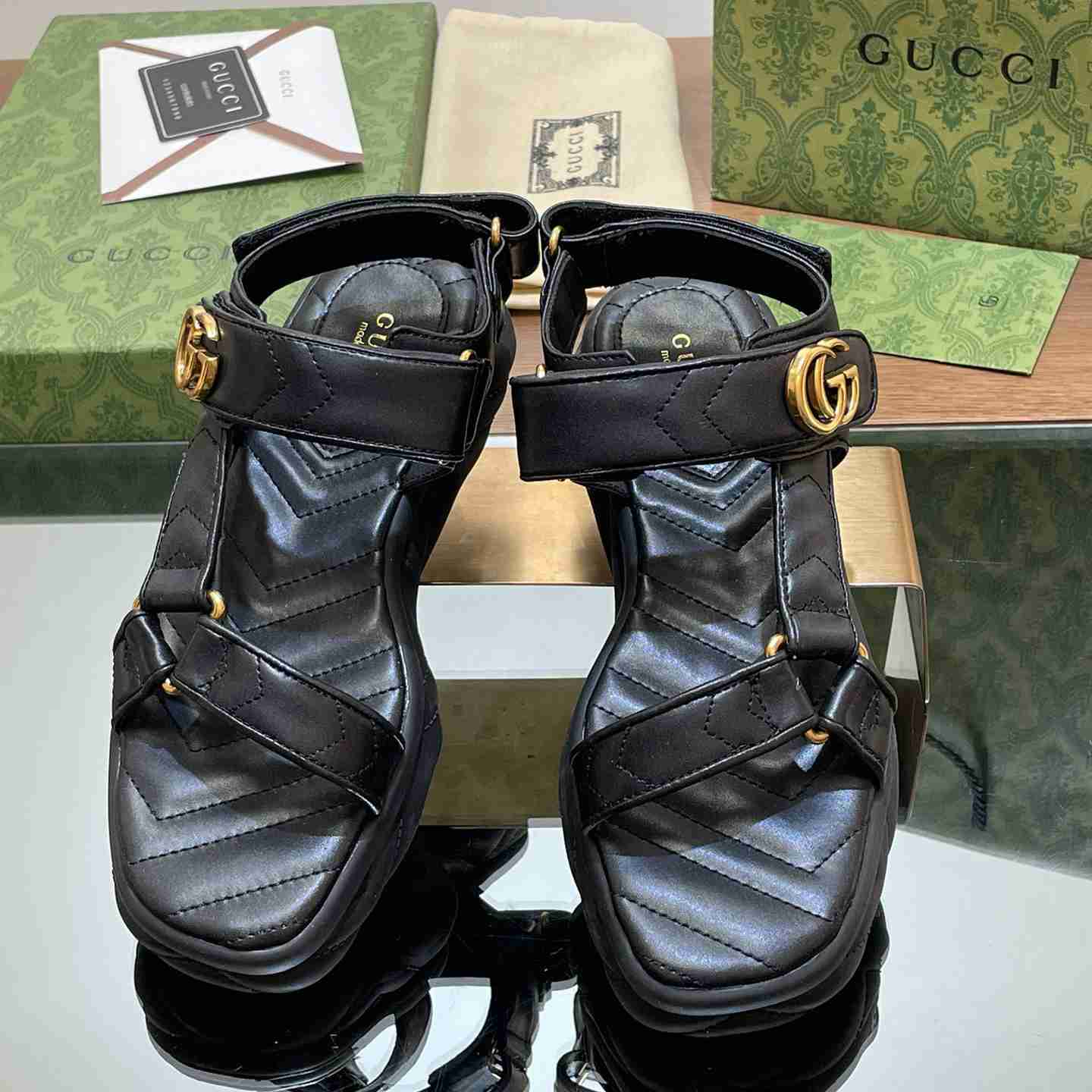 Gucci Women's Double G Sandal - EUR FASHION