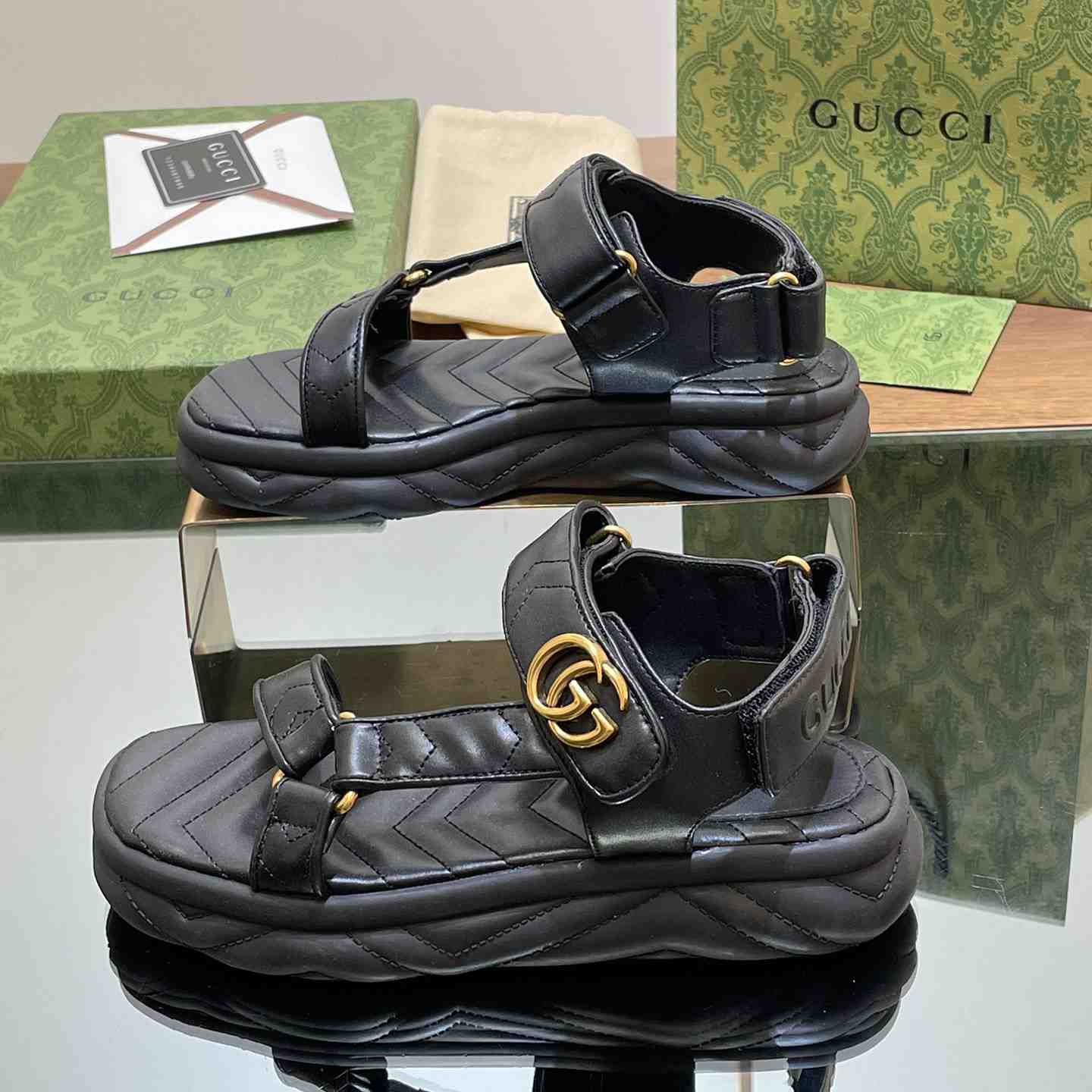 Gucci Women's Double G Sandal - EUR FASHION