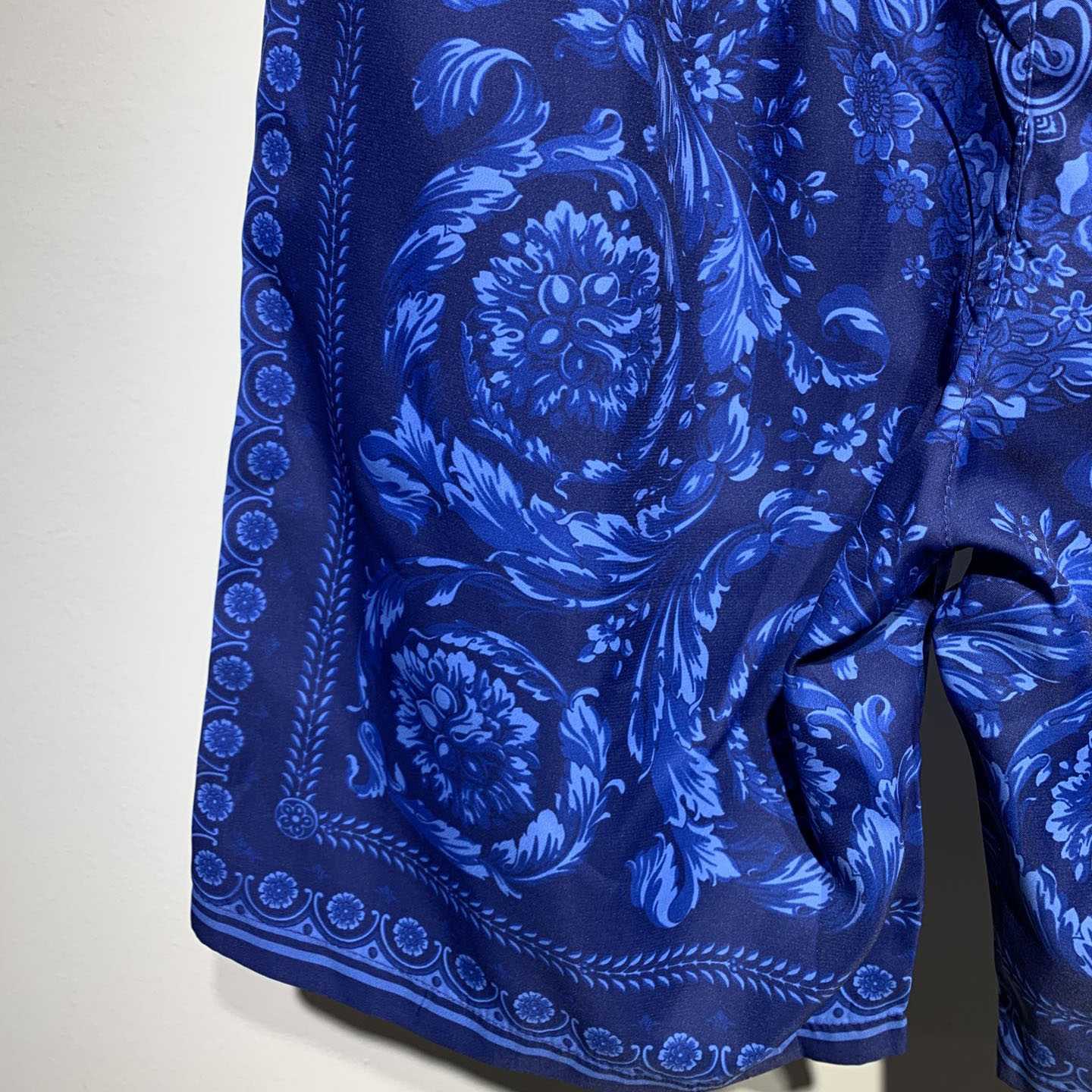 Versace Barocco Silk Shorts - EUR FASHION