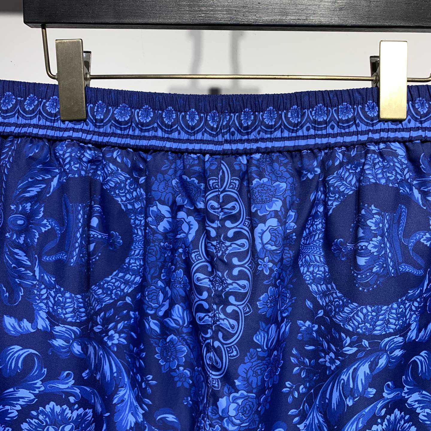 Versace Barocco Silk Shorts - EUR FASHION