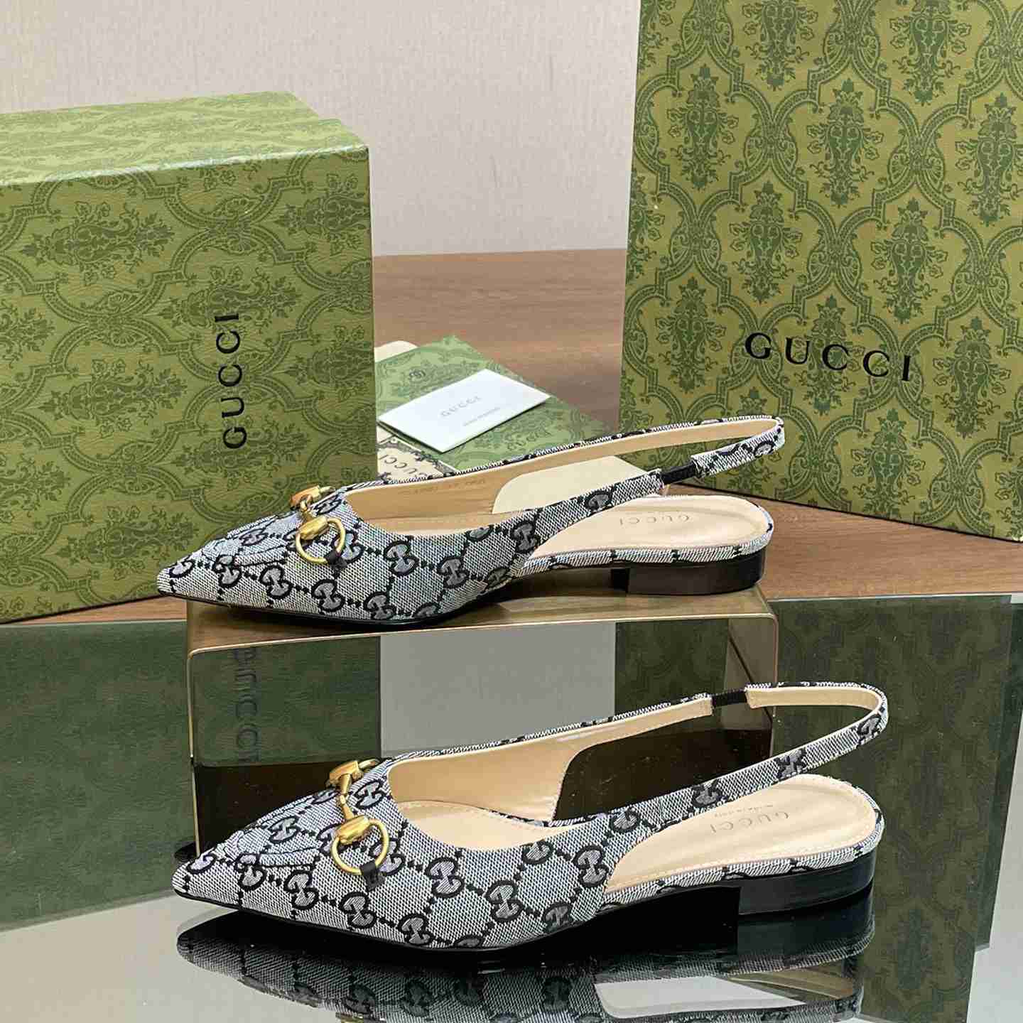 Gucci Women's Horsebit Slingback Ballet Flat - EUR FASHION