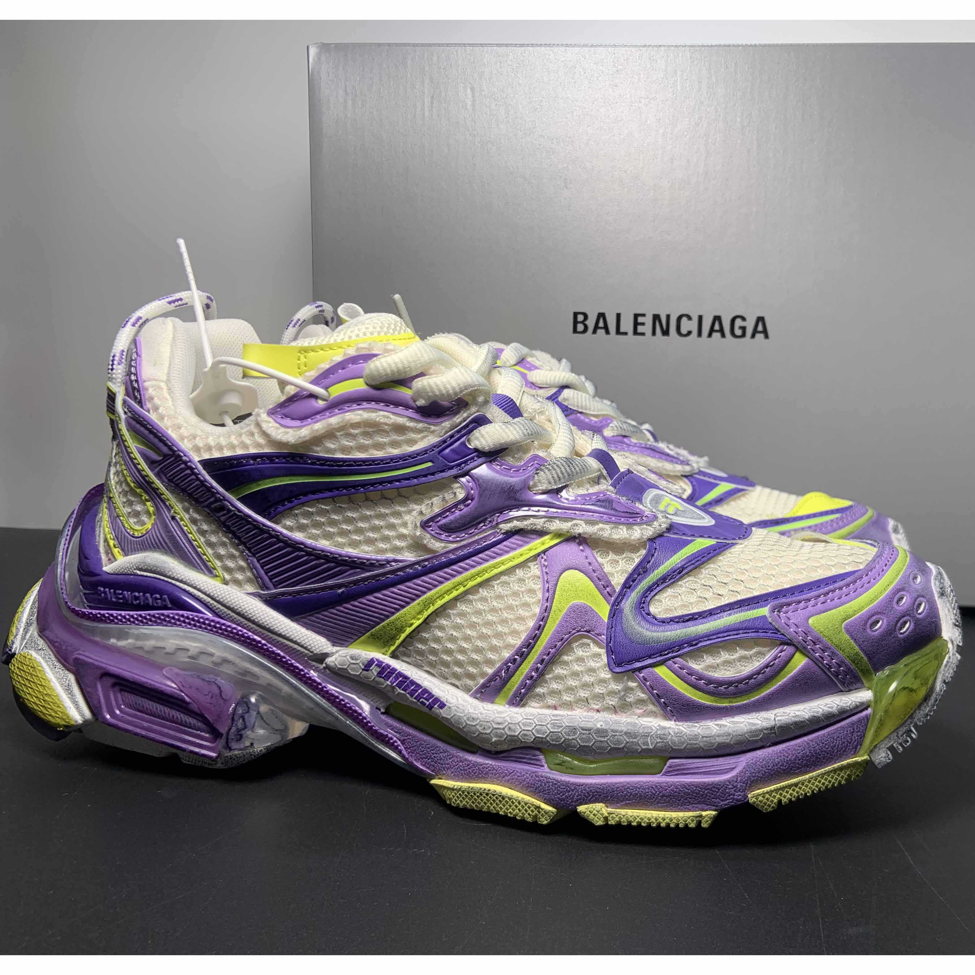 Balenciaga Runner Sneaker  - EUR FASHION