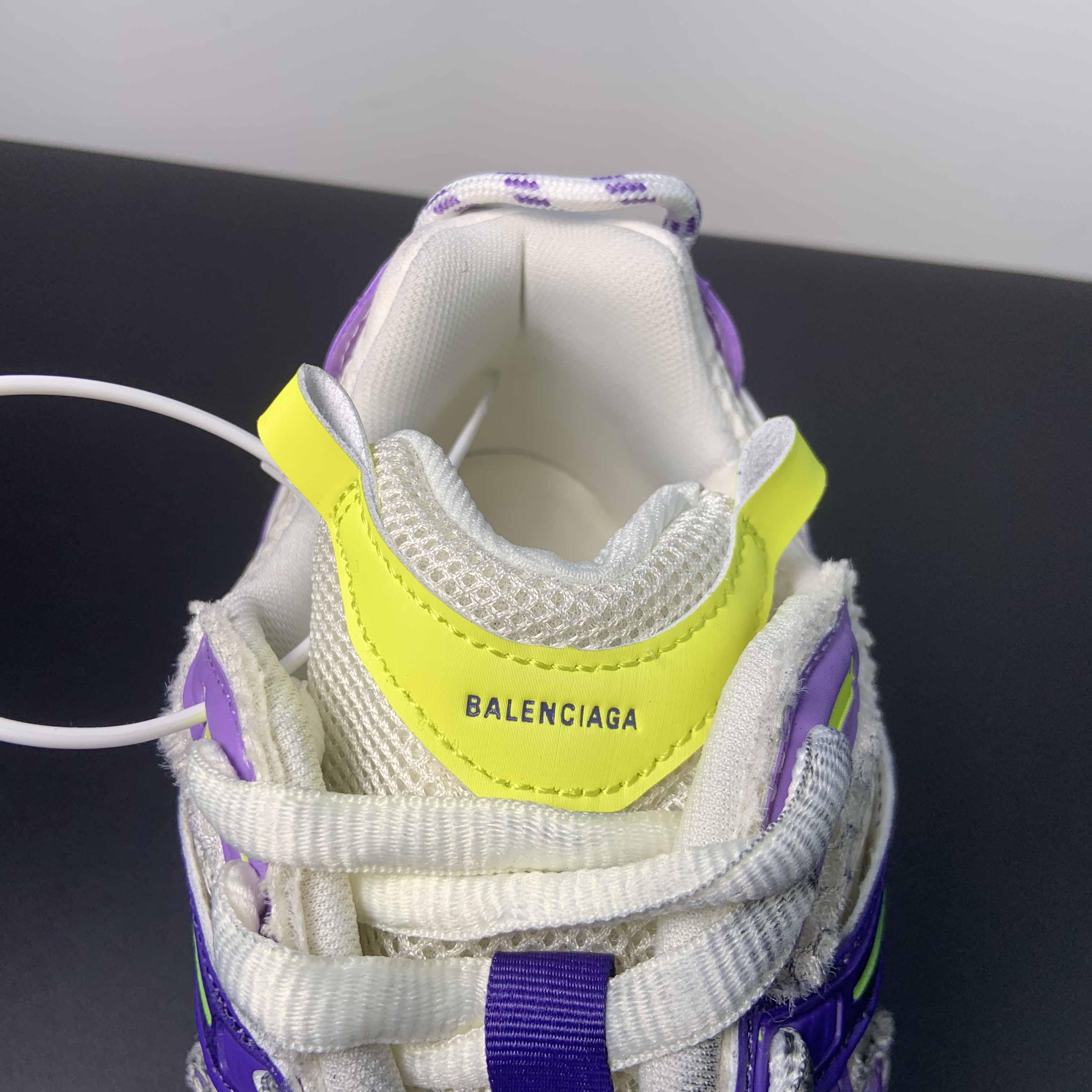 Balenciaga Runner Sneaker  - EUR FASHION