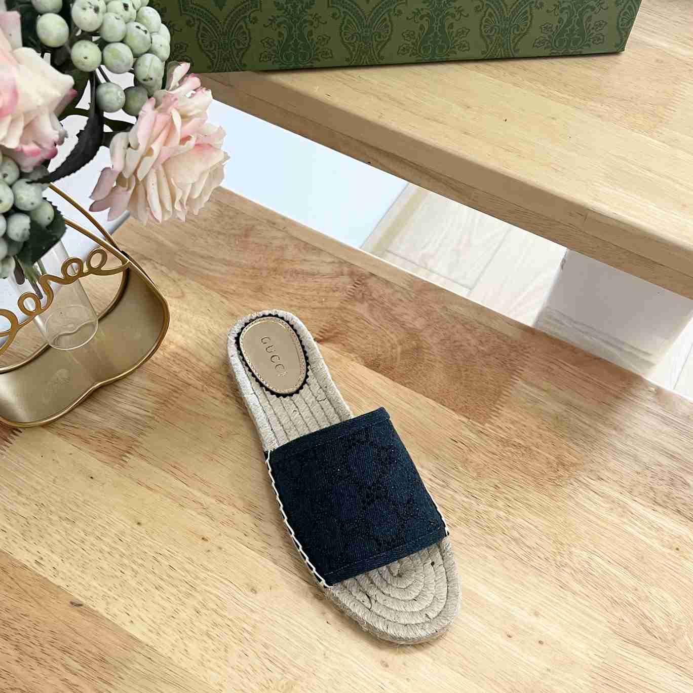 Gucci Women's Slide Espadrille With GG Crystals - EUR FASHION